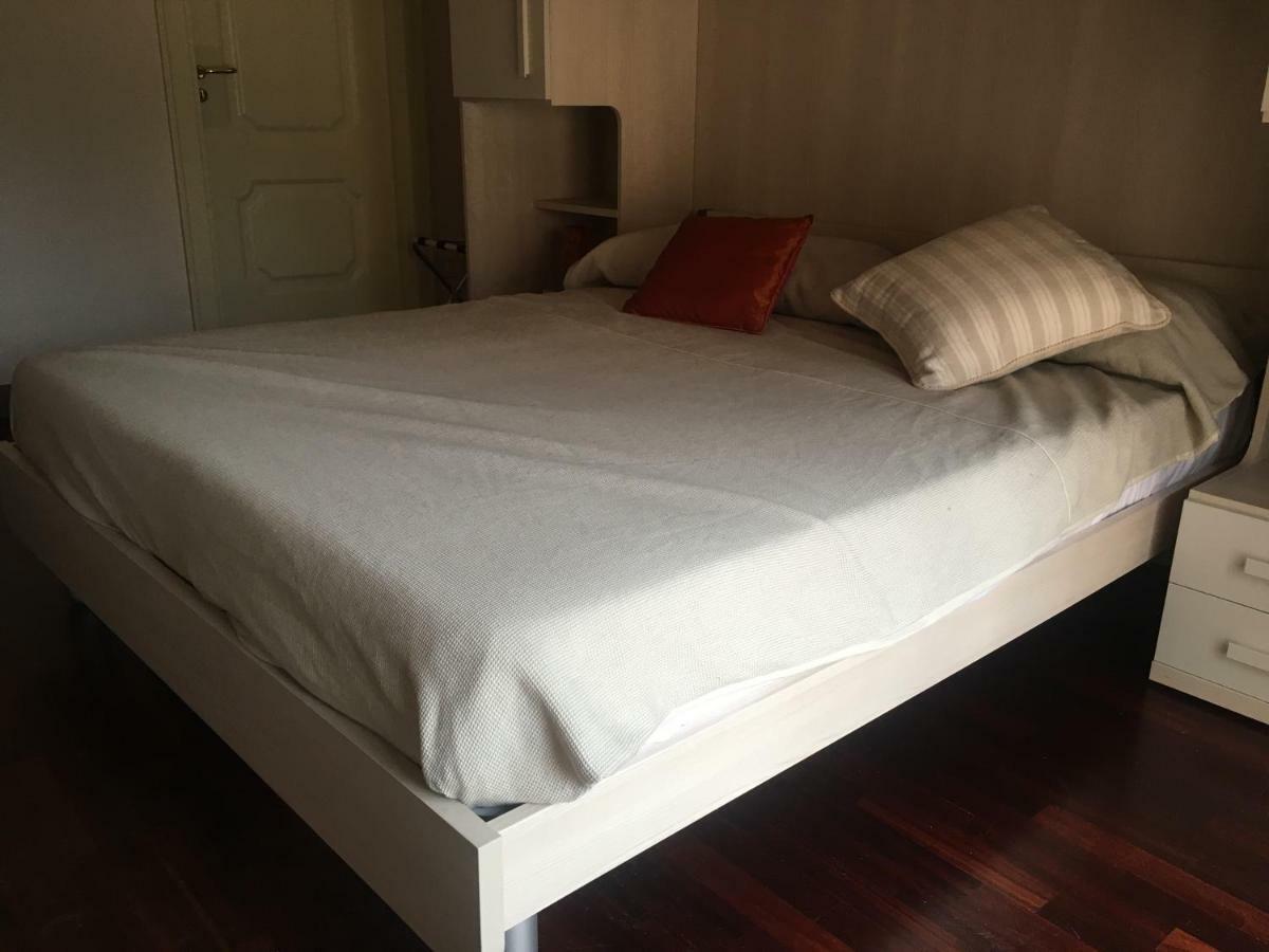 Gioviale Rooms Portici Luaran gambar